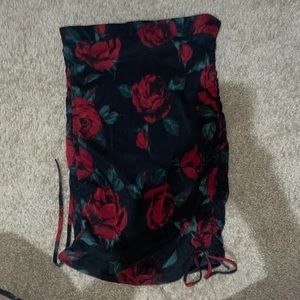 Windsor rose skirt